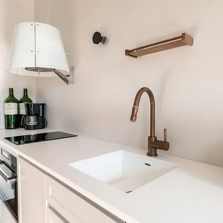 2ndhomes Beautiful 1br With Sauna In Centre 아파트 헬싱키